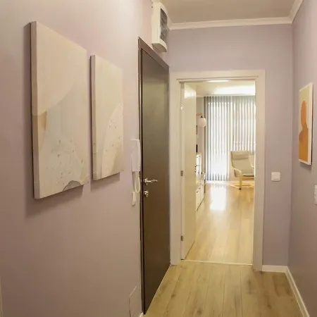 Mall Of - Urbanlux Retreat, Free Parking Apartment Sofia