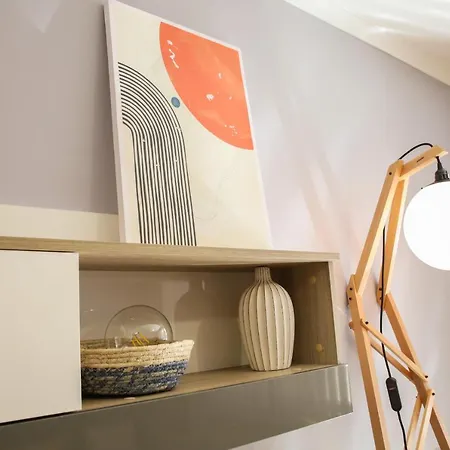 Mall Of - Urbanlux Retreat, Free Parking Apartment *